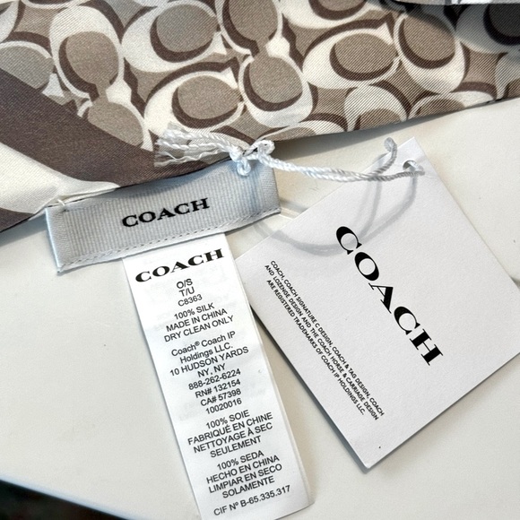 New Coach Silk Twilly Scarf - Picture 3 of 5